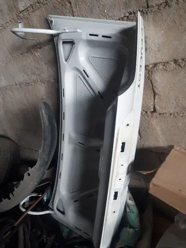 درب پژو وصندوق عقب|قطعات یدکی و لوازم جانبی|شوشتر, |دیوار