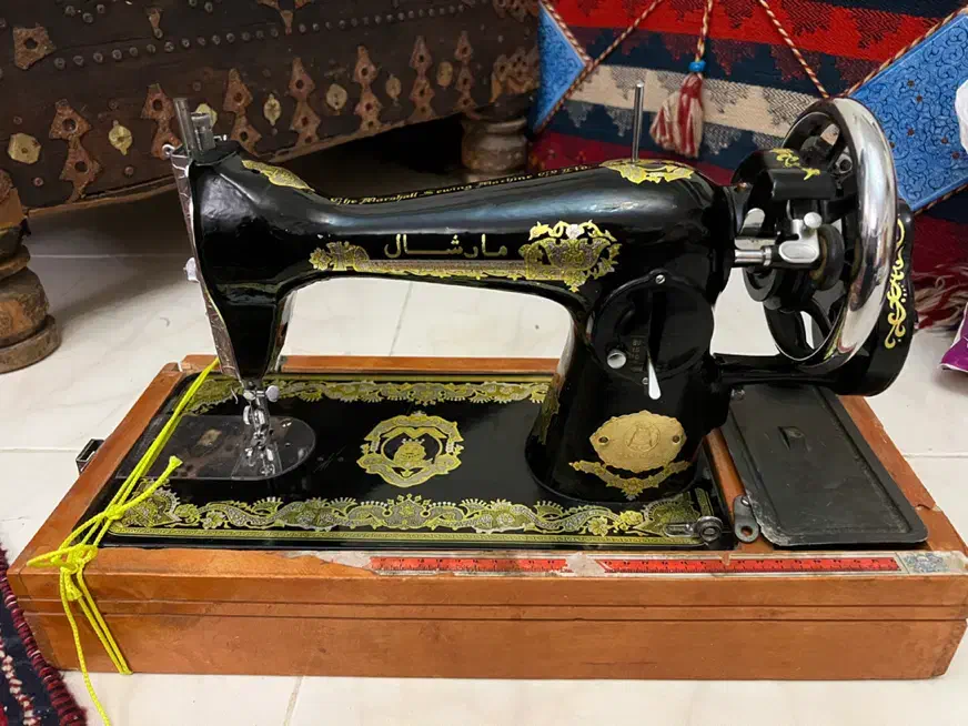 چرخ خیاطی|چرخ خیاطی و ریسندگی|شیراز, دانشگاه شیراز|دیوار