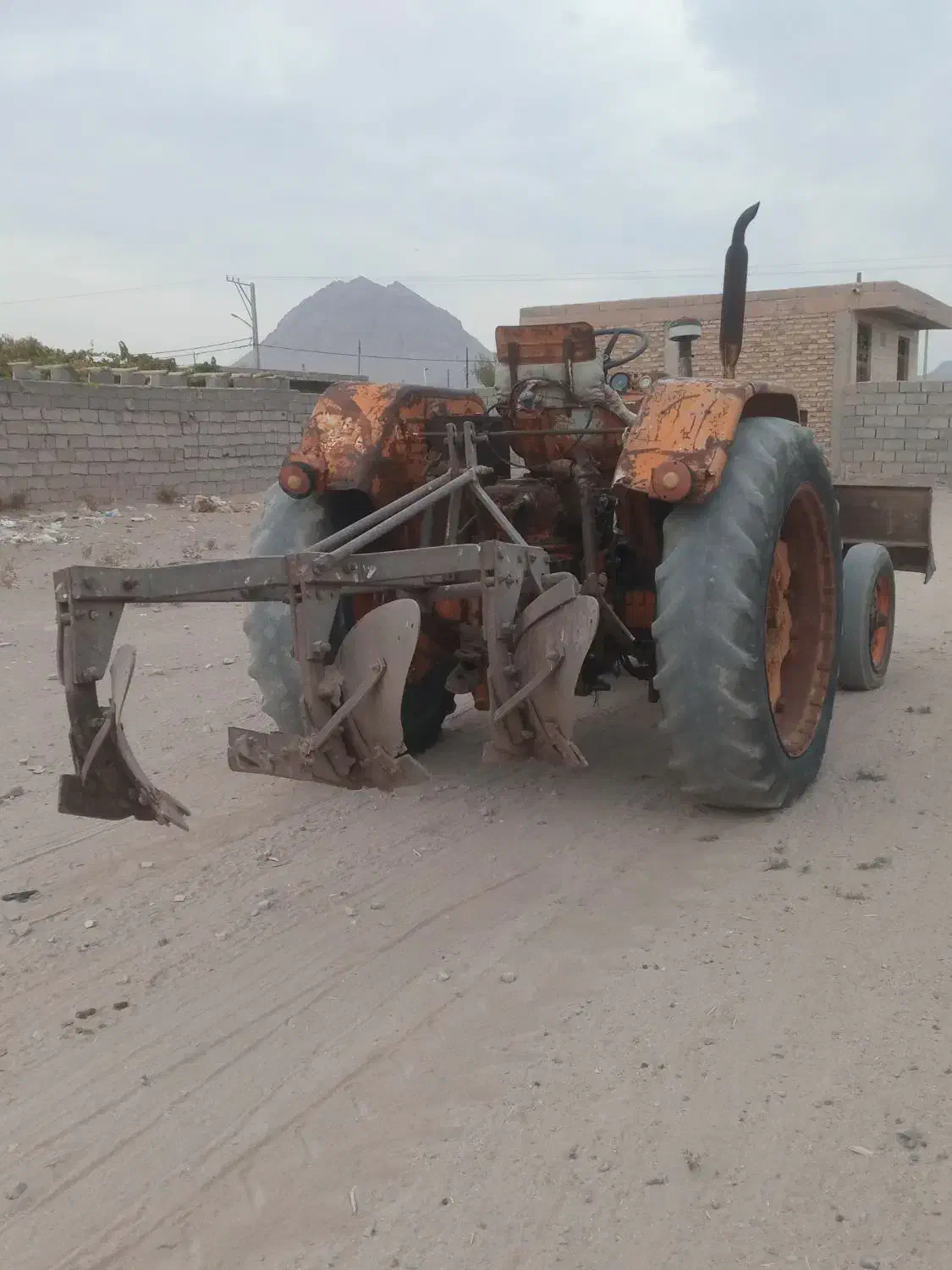 فروش تراکتور|خودرو سنگین|بردسیر, |دیوار