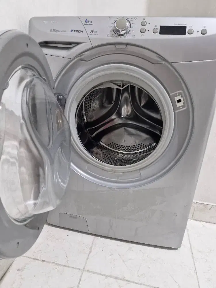 لباسشویی ۸/۵ اصل زیرو وات ایتالیا|ماشین لباسشویی و خشک‌کن لباس|تبریز, |دیوار