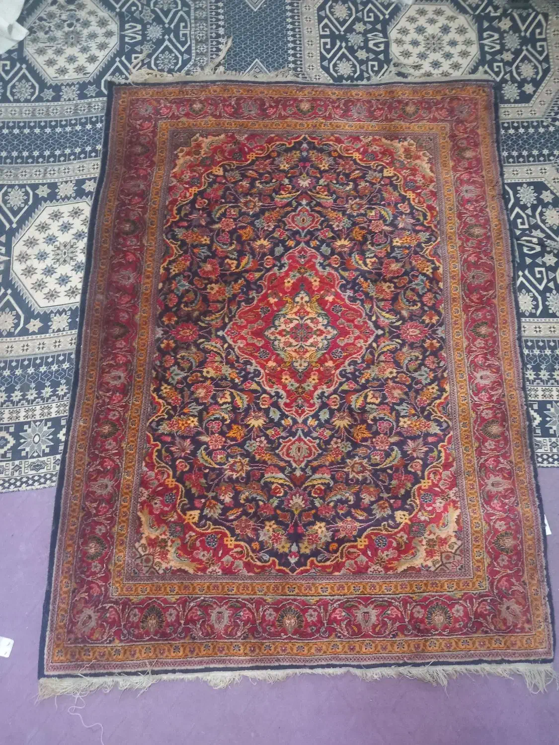 قالی قدیمی|فرش|خمام, |دیوار