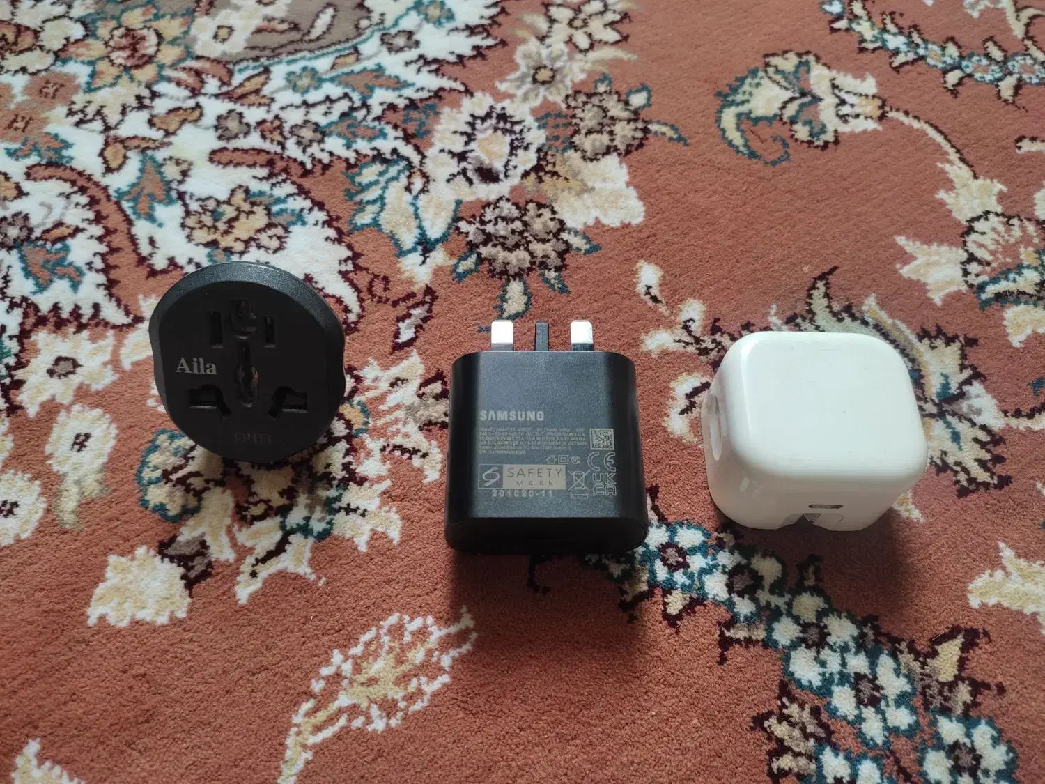 شارژر ، اداپتور ،کلگی سامسونگ و ایفون|لوازم جانبی موبایل و تبلت|تهران, باشگاه نفت|دیوار