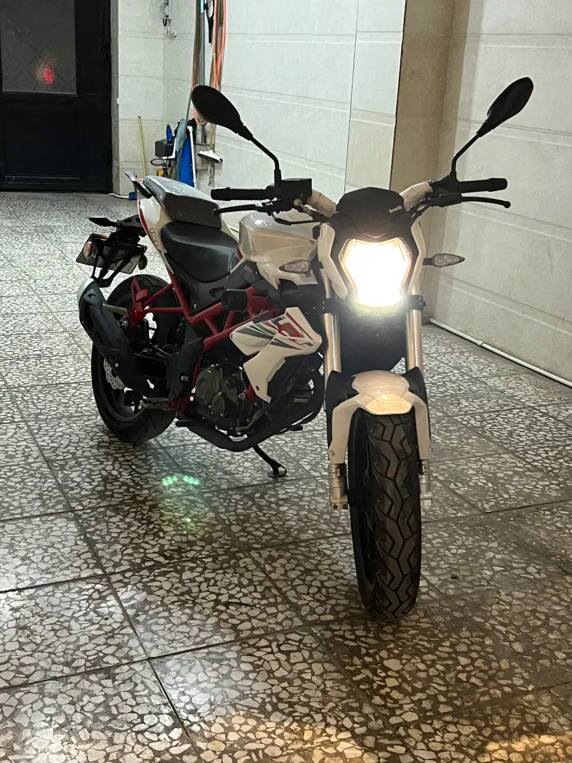 بنلی ۱۵۰نیوفیس ۱۴۰۲|موتورسیکلت|گنبد کاووس, |دیوار