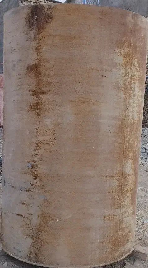 منبع آهنی ۲۰۰۰تایی|مصالح و تجهیزات ساختمان|کاشان, فاز ۲ ناجی آباد|دیوار