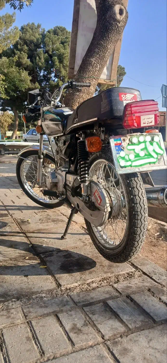 موتور هندا|موتورسیکلت|اسفراین, |دیوار