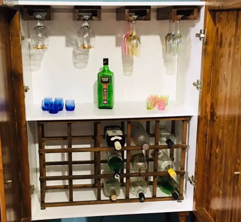 کمد بار سرد|بوفه، ویترین، کنسول|آباده, |دیوار