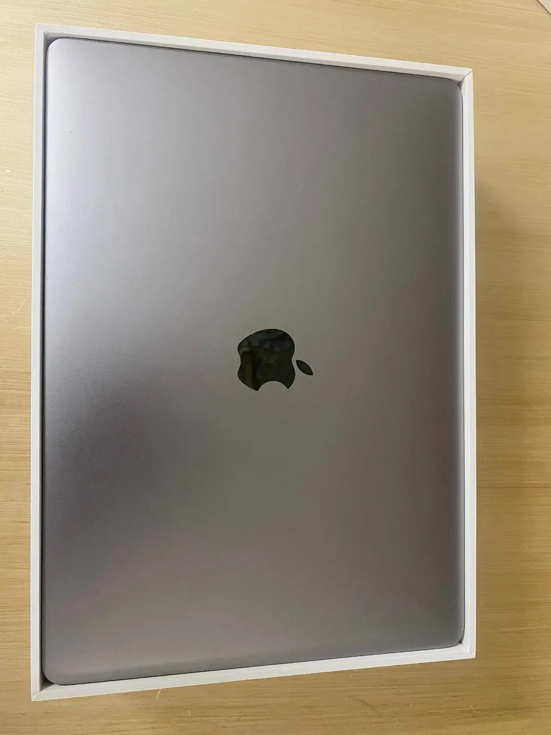 لپ تاپ مک بوک ایر اپل MacBook Air M1 2020 ram8 256|رایانه همراه|شیراز, آزادی|دیوار