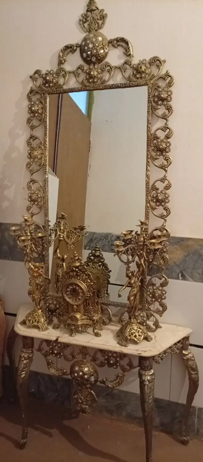 آینه و شمعدان طرح برنز|آینه|پیشوا, |دیوار