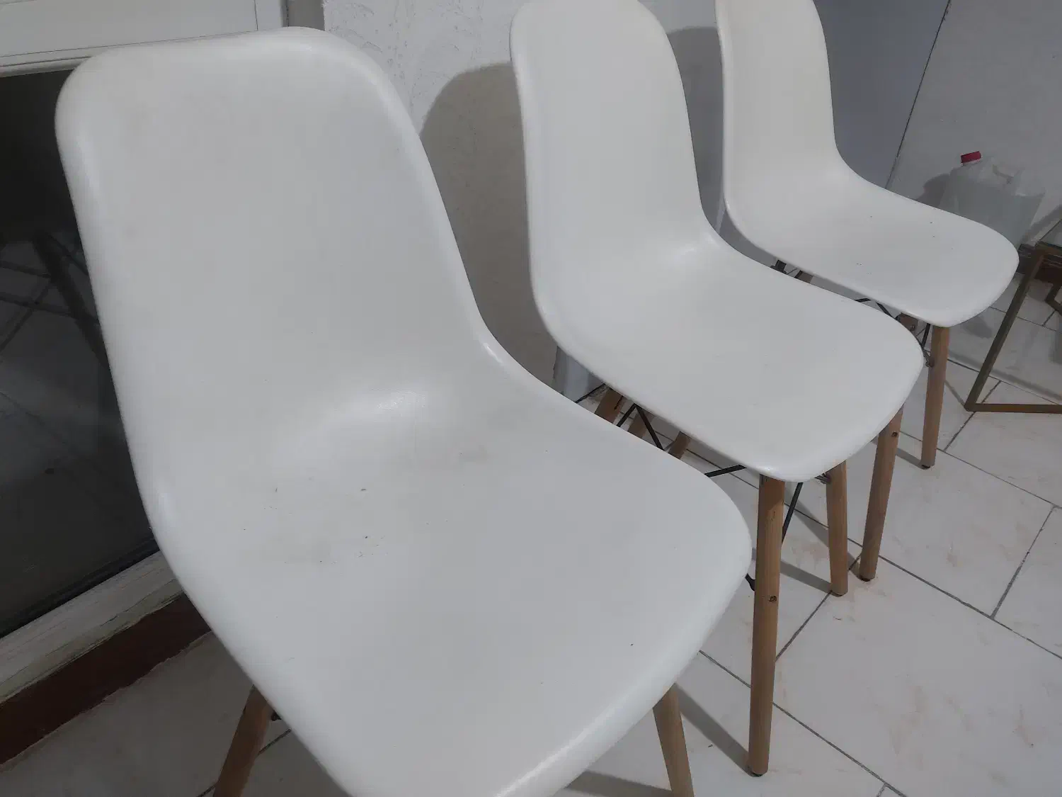 صندلی|صندلی و نیمکت|رشت, کوی مهر|دیوار