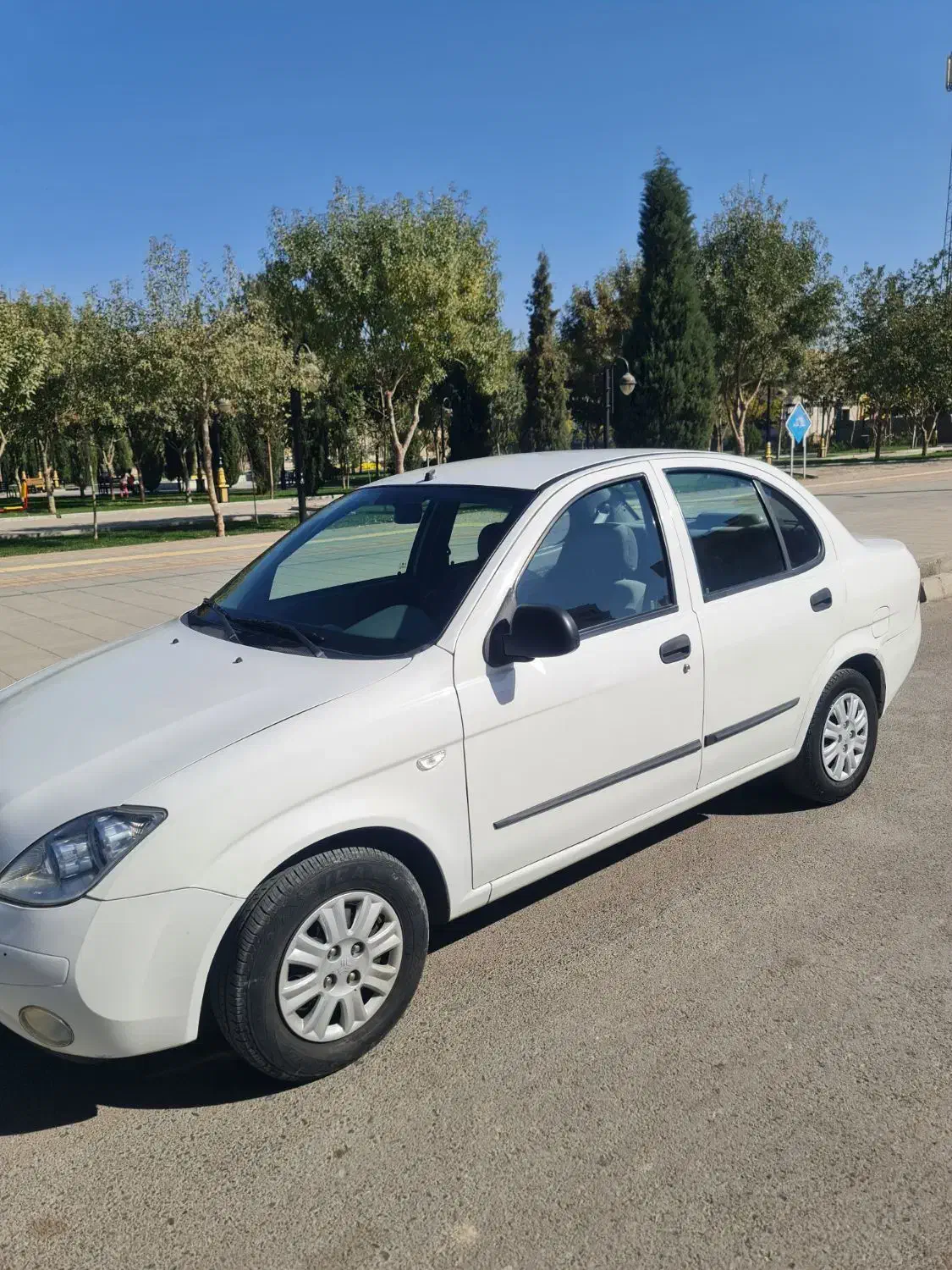 تیبا ۹۸ کارکرد ۹۸ بیرنگ|خودرو سواری و وانت|مشهد, الهیه|دیوار