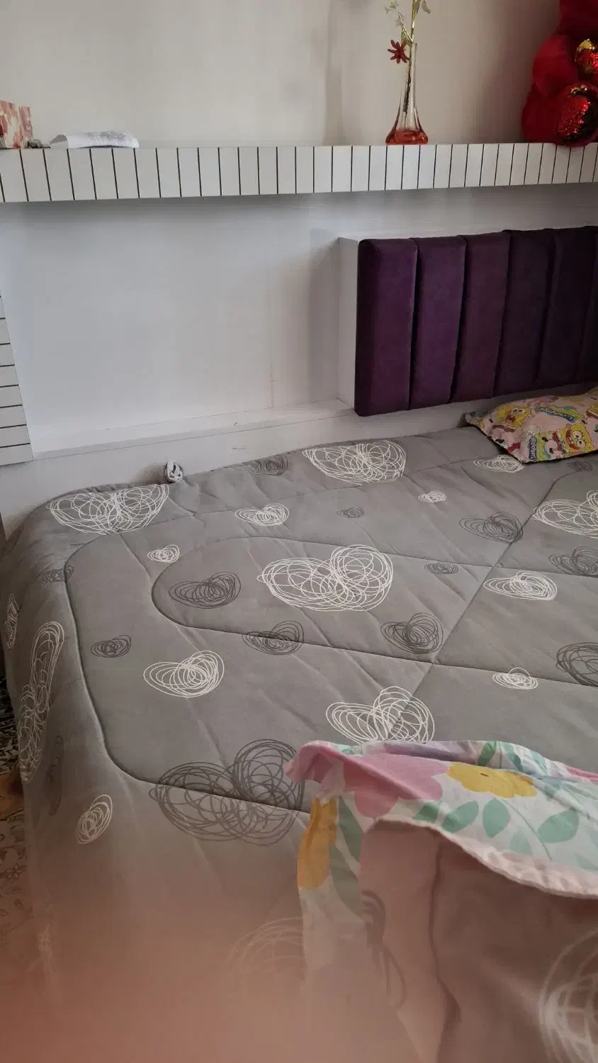 تخت دونفره سفید ۶میلیون توان|تخت و سرویس خواب|بجنورد, |دیوار