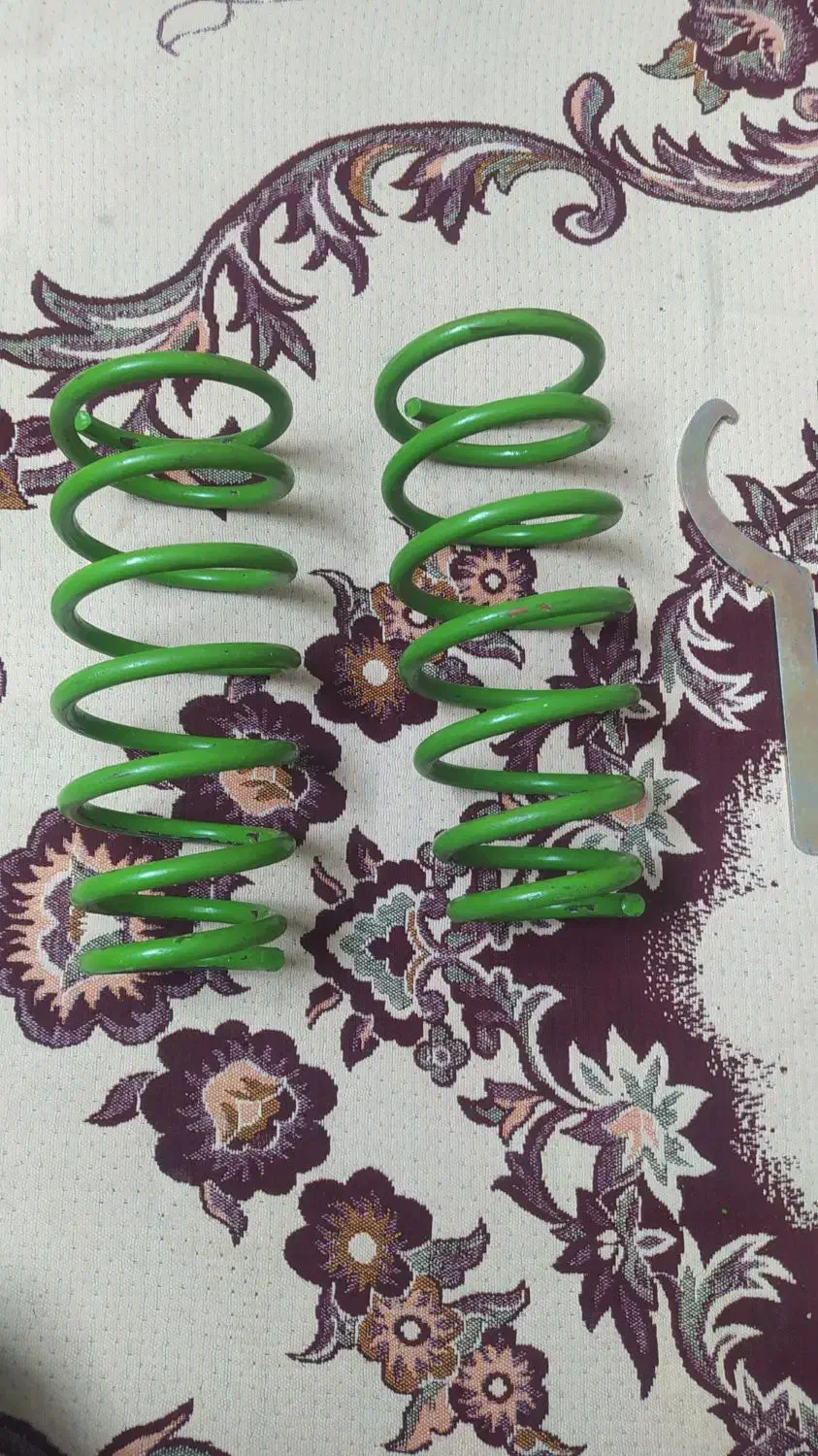 کمک فنر رگلاژی تیبا،ساینا،کوییک|قطعات یدکی و لوازم جانبی|مشهد, سرافرازان|دیوار