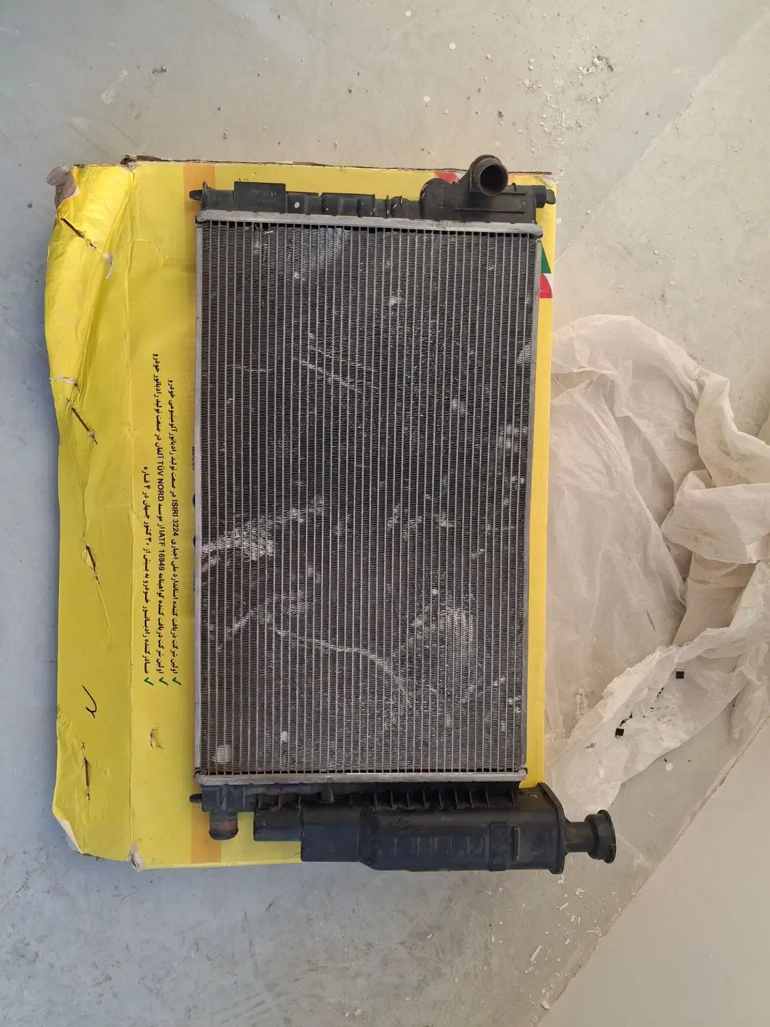 رادیاتور پژو 405|قطعات یدکی و لوازم جانبی|کرمان, |دیوار