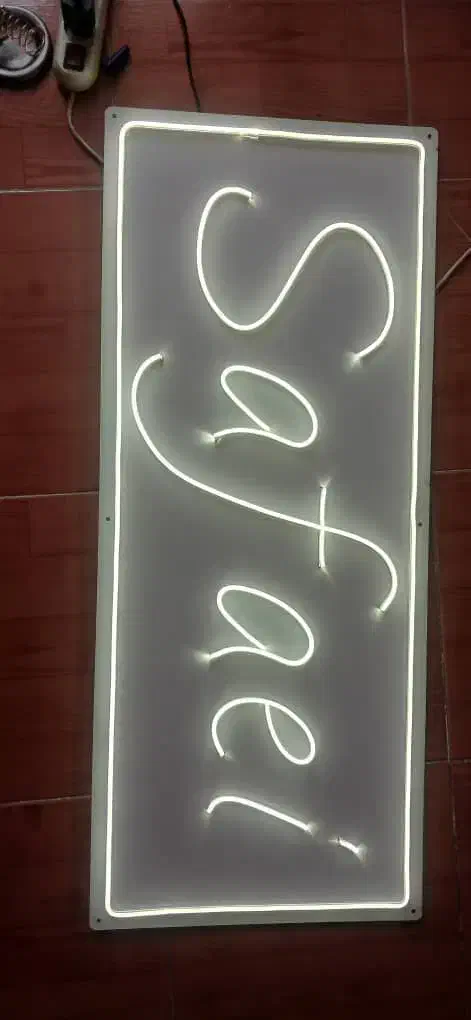 تابلو نئون/ال ای دی LED چلنیوم|تابلو، نقاشی، عکس|فردیس, فردیس|دیوار