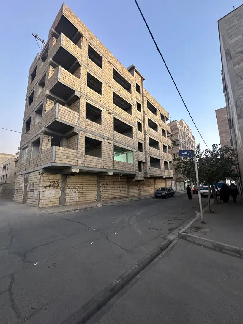 پیش فروش واحد ۱۲۰ متری / پارکینگ و آسانسور /۴ طبقه|پیشفروش املاک|شهریار, شهرک وائین|دیوار