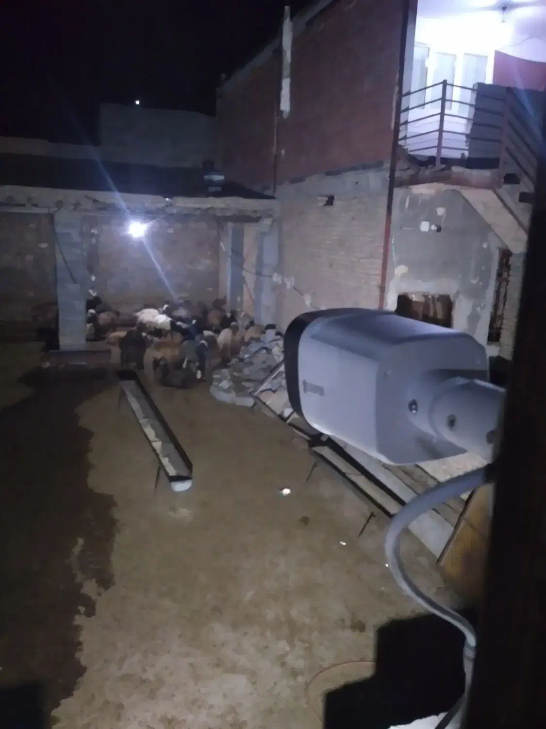 نصب و راه اندازی دوربین مداربسته و دزدگیر|دوربین مداربسته|شیروان (خراسان), |دیوار