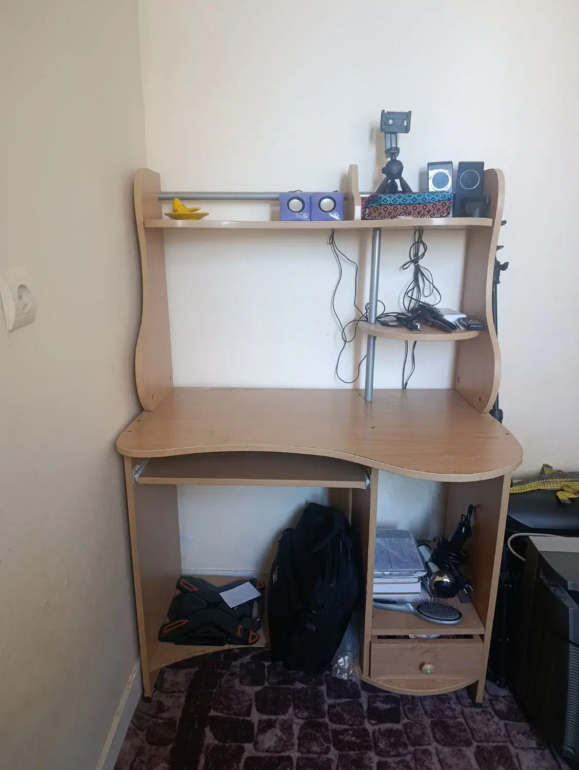 فروش میز تحریر چوبی|میز تحریر و کامپیوتر|ایلام, |دیوار