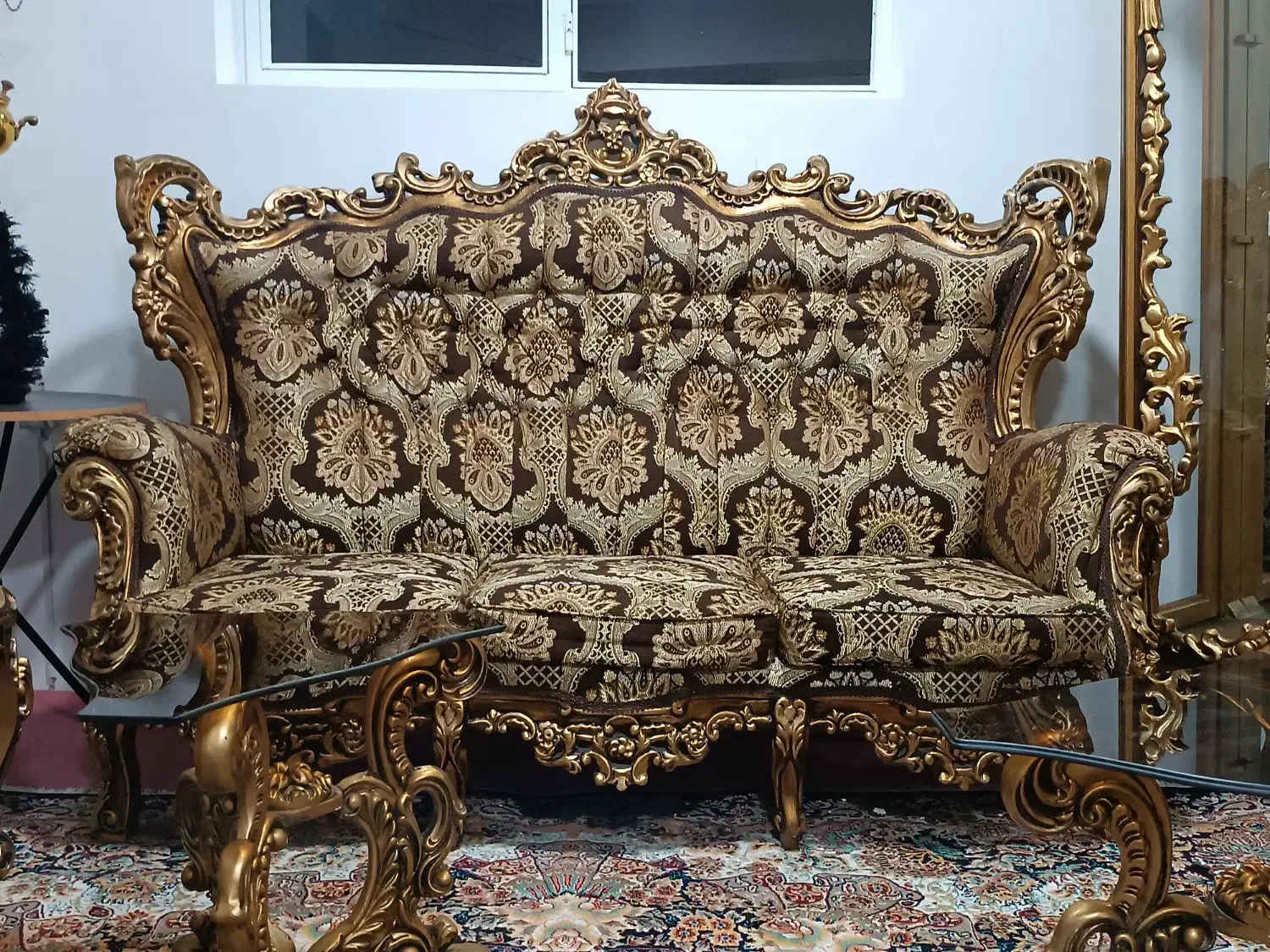 مبل سلطنتی ۹ نفره + بوفه ستِ سالم و تمیز|مبلمان خانگی و میز عسلی|مراغه, |دیوار