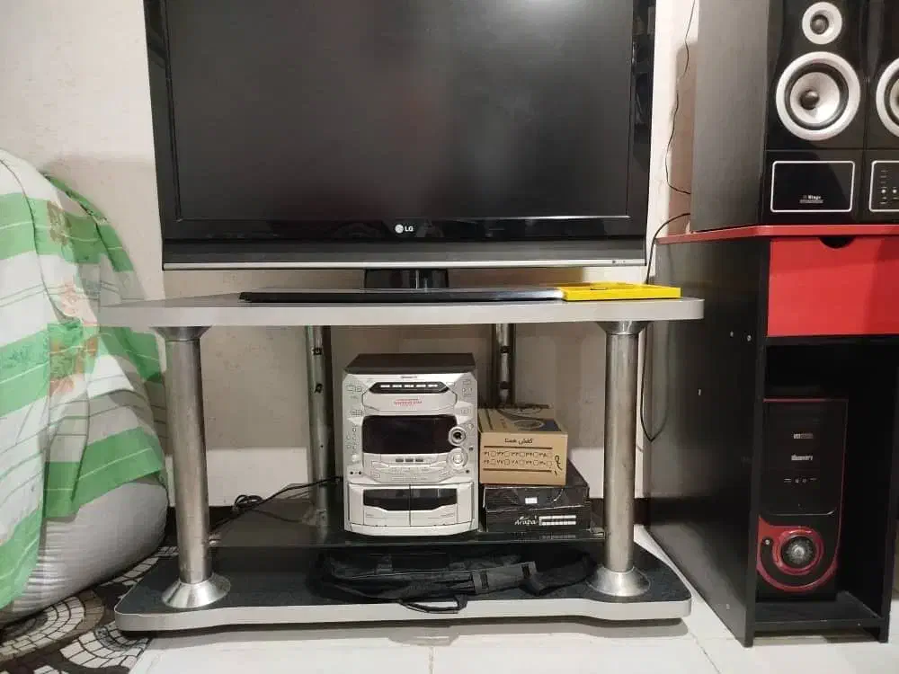 فروش یه سری لوازم خانه|مبلمان خانگی و میز عسلی|رامشیر, |دیوار