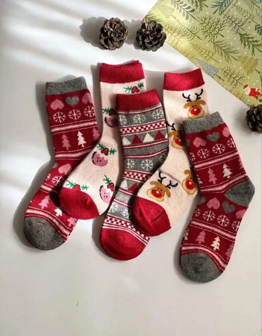 گالری هرمس|لباس|اراک, |دیوار