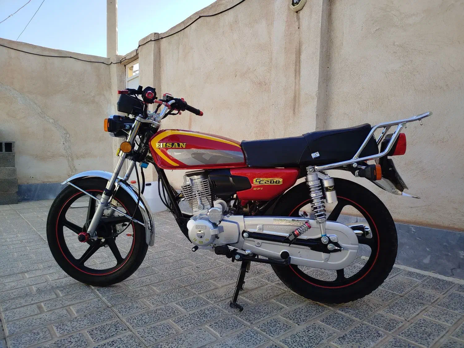 هوندا 200 احسان|موتورسیکلت|زاویه, |دیوار