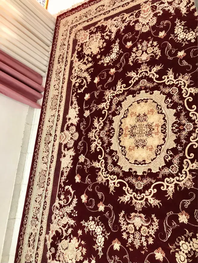 فرش ۱۲متری ماشینی ۵۰۰شانه ۱۰۰۰تراکم|فرش|رشت, نیروی دریایی|دیوار