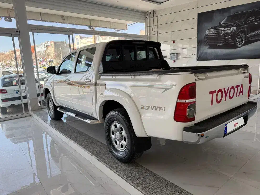 هایلوکس 2012|خودرو سواری و وانت|مشهد, راه آهن|دیوار