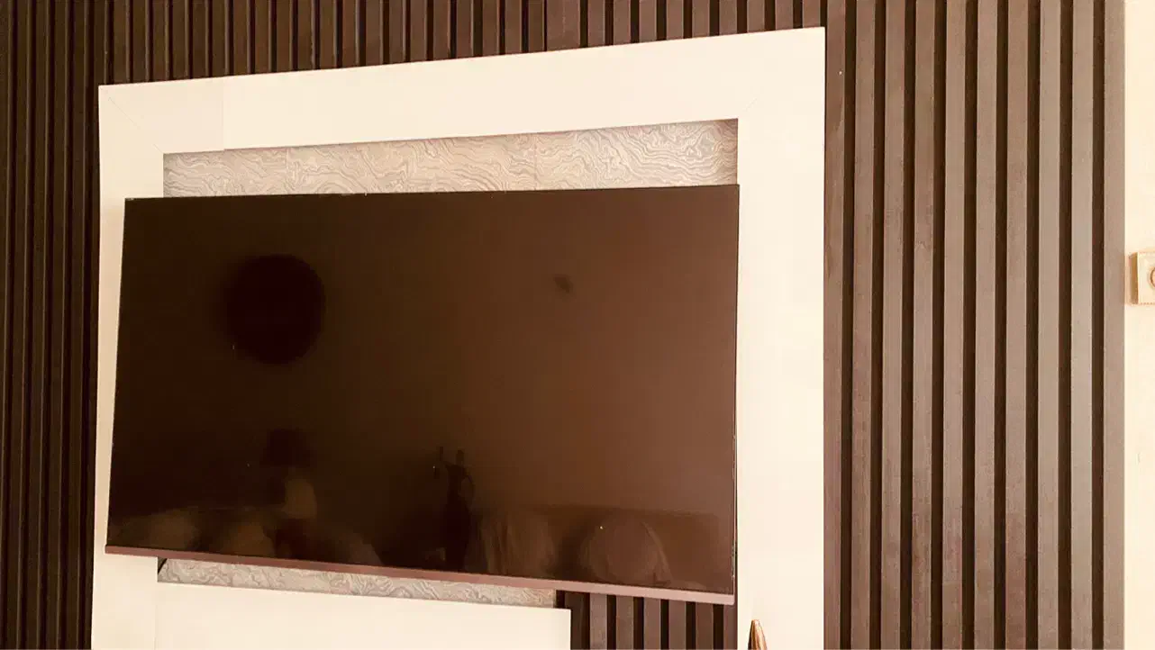 فروش. تلویزیون ۵۵ اینچ پنل شکسته مدل sunya|تلویزیون و پروژکتور|تهران, شهرک آپادانا|دیوار