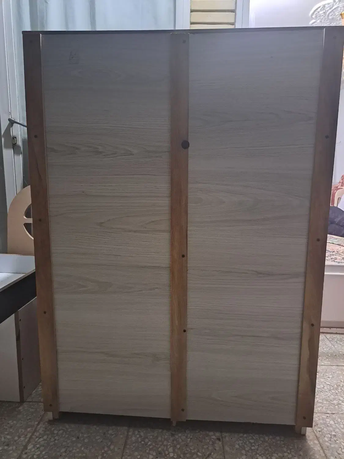 کمدانباری|جاکفشی، کمد، دراور|اصفهان, شاهد|دیوار