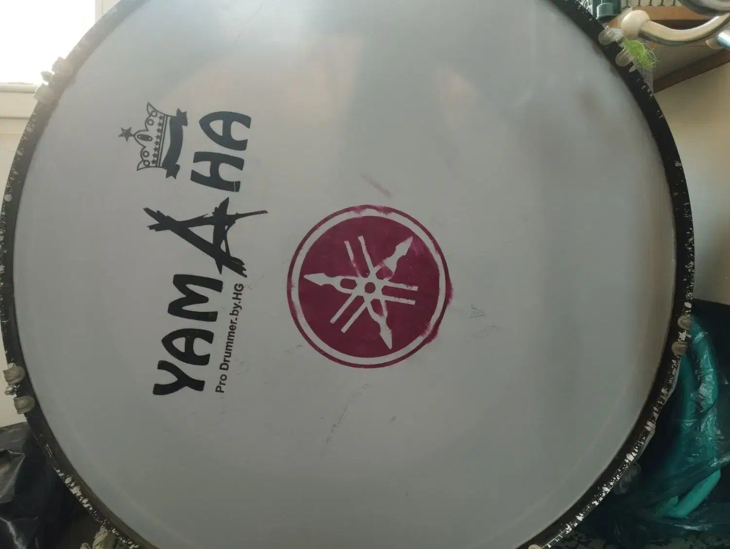 طبل|درام و پرکاشن|تهران, راه آهن|دیوار