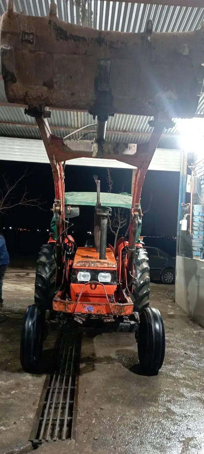 تراکتور سام|خودرو سنگین|نیشابور, مازول|دیوار