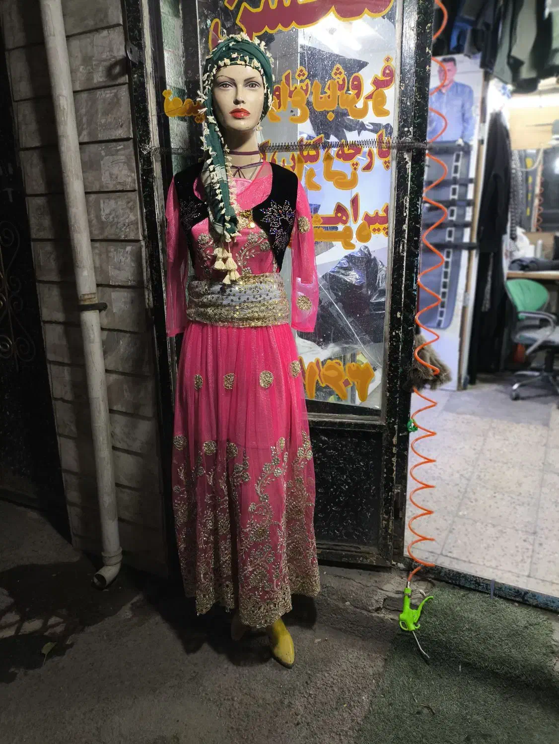 اجاره و فروش انواع لباس کوردی و گیوه|لباس|قرچک, باقرآباد|دیوار