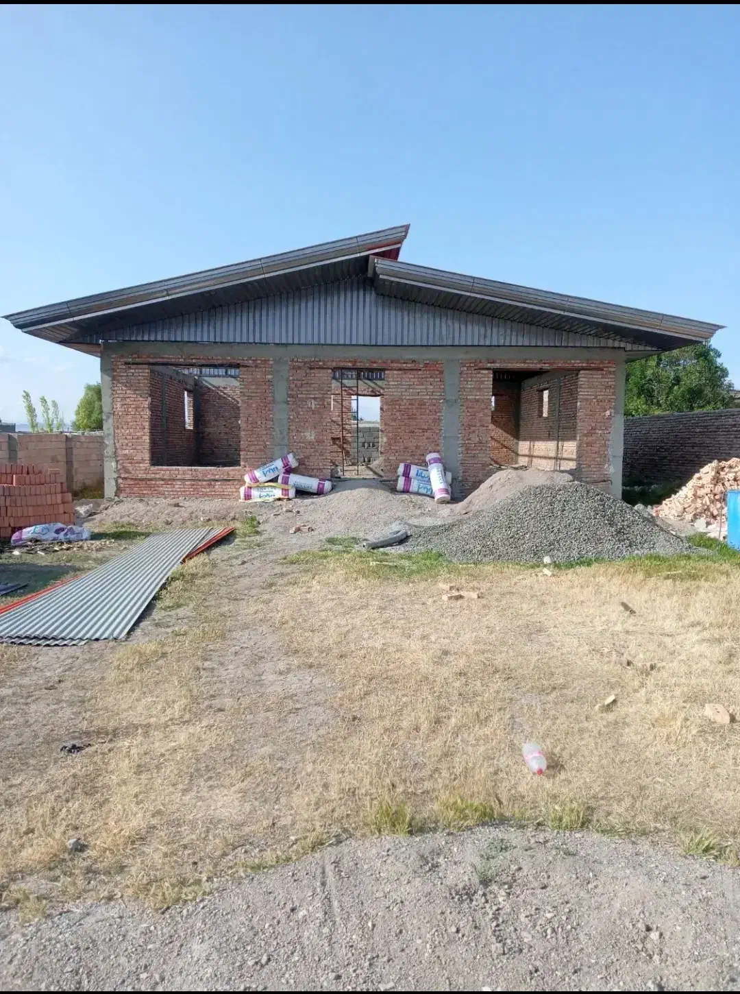 نصاب شیروانی شهریار.آردواز.پوشش سقف سوله.شیروانی|خدمات پیشه و مهارت|تهران, وحیدیه|دیوار