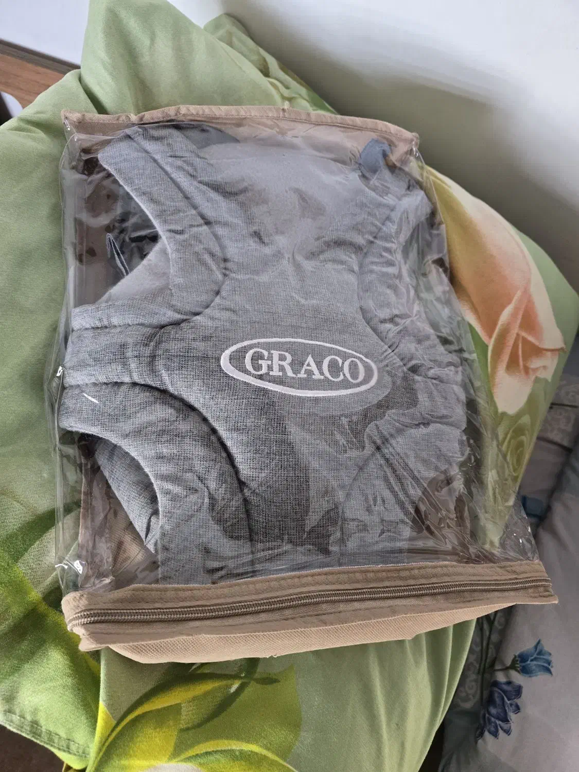 آغوشی کودک|کالسکه و لوازم جانبی|شیراز, تندگویان|دیوار