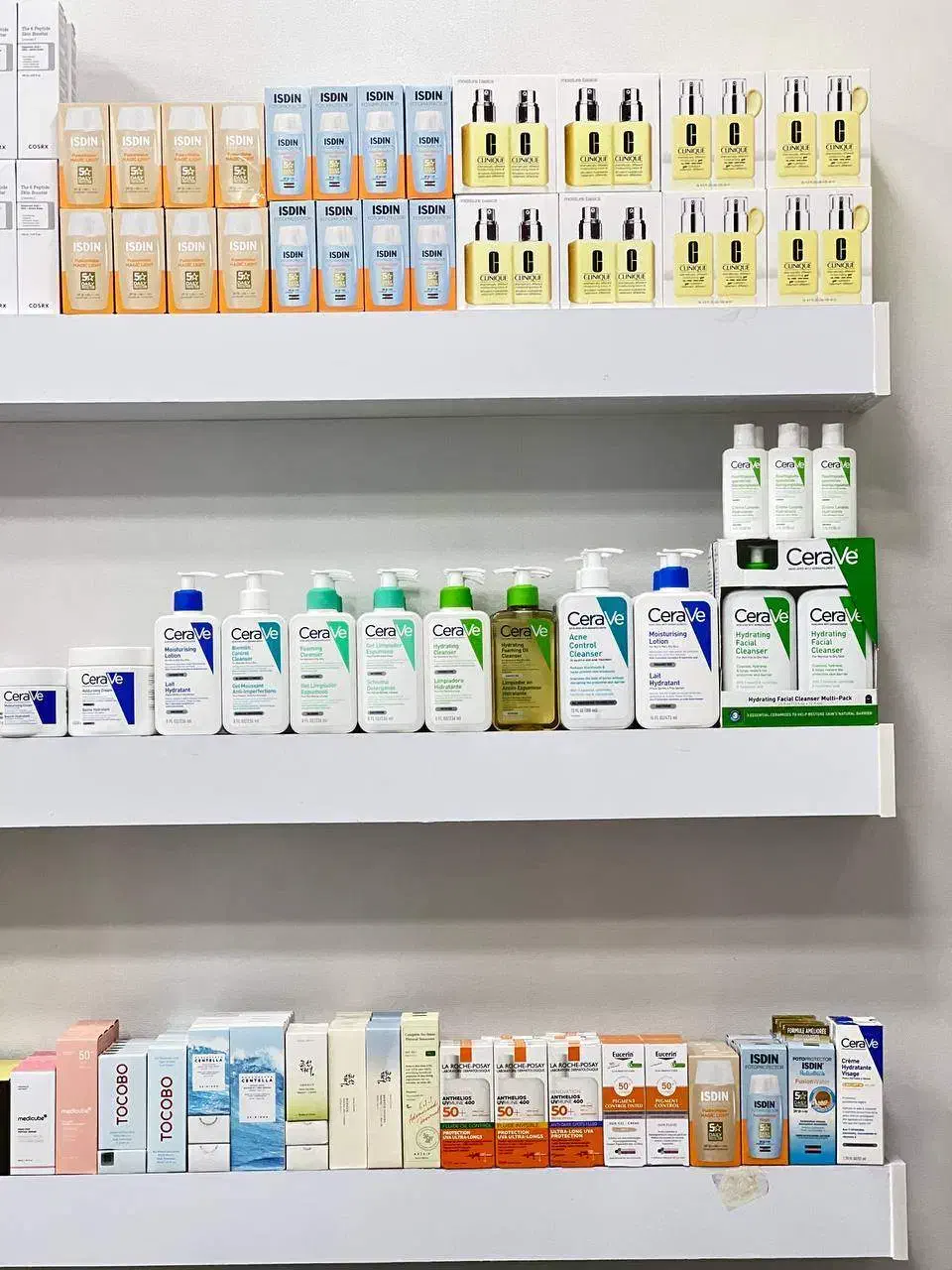 محصولات لوکس پوستی|آرایشی، بهداشتی، درمانی|تهران, شهرک امید|دیوار