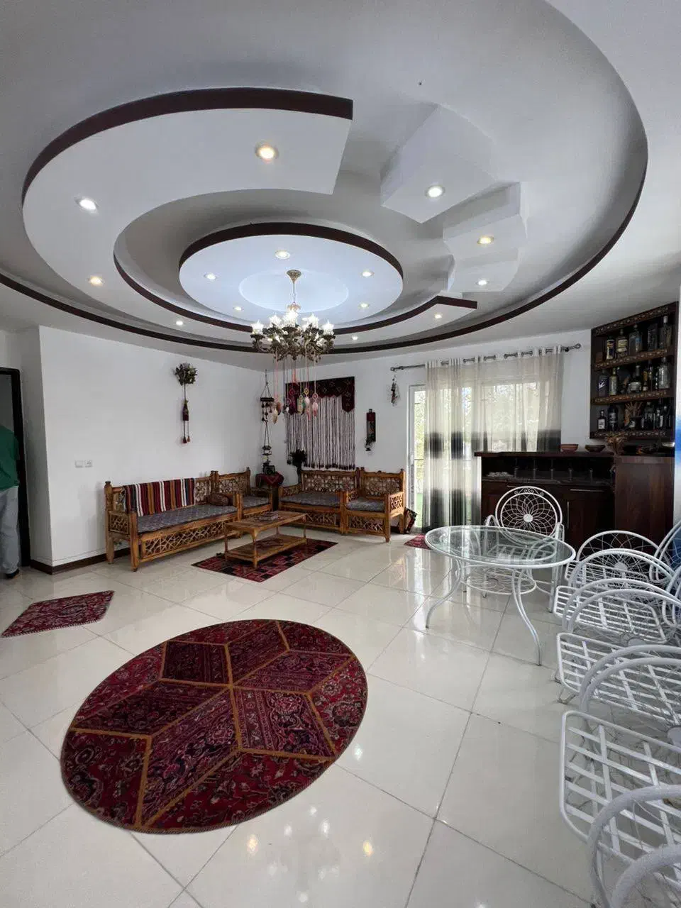 ویلا نما۳۵۰ متری رومی فول فرنیش سنددار با استخر|فروش خانه و ویلا|بابلسر, |دیوار