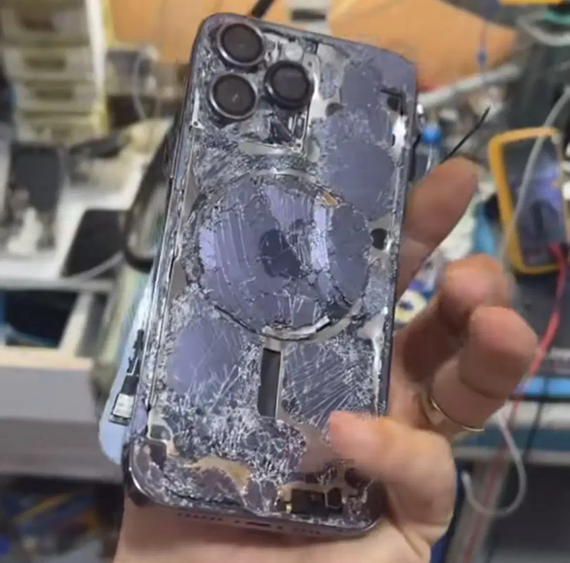 تعویض ال سی دی زیر ۱ ساعت|خدمات رایانه‌ای و موبایل|اهواز, کیان اباد|دیوار