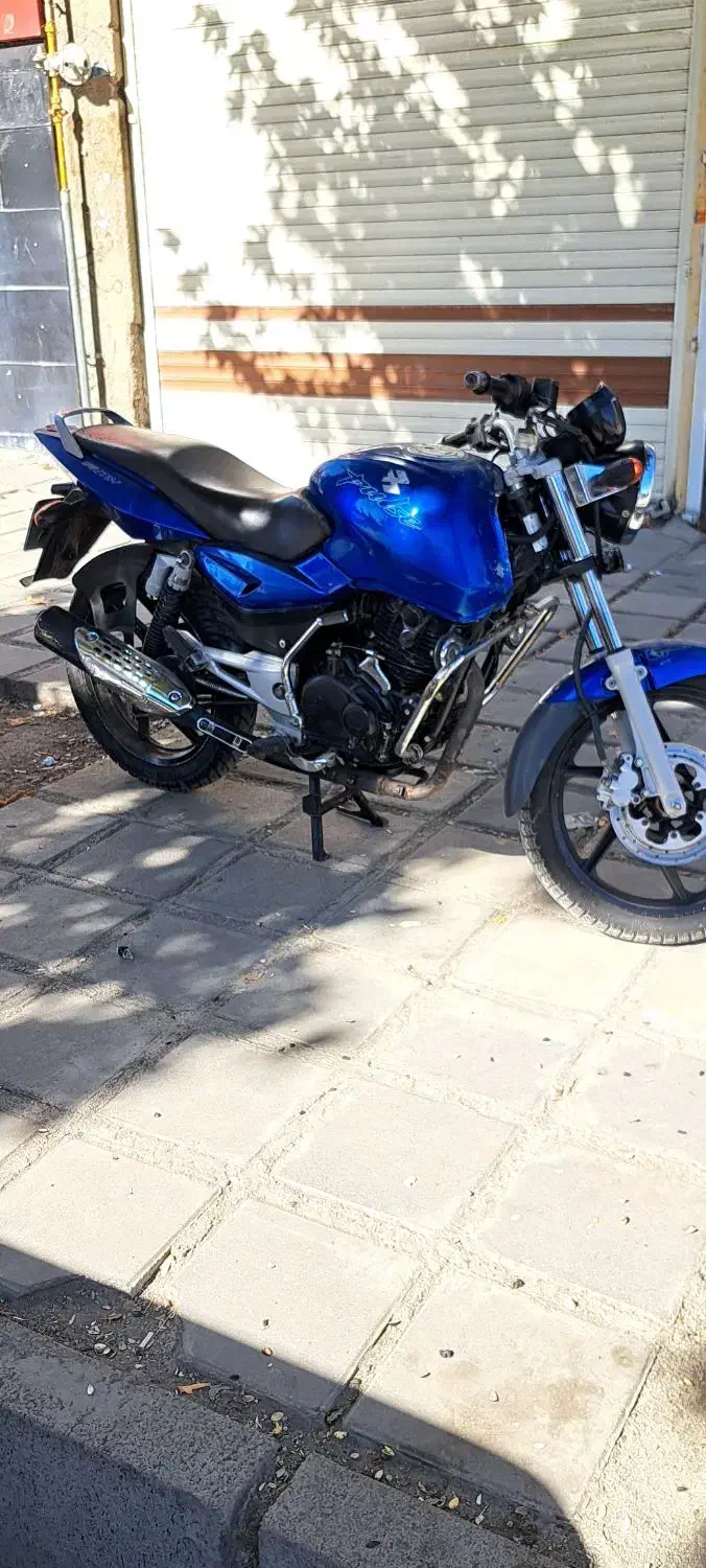 موتور ۱۸۰ پالس تازه تعمیر|موتورسیکلت|کرمانشاه, |دیوار