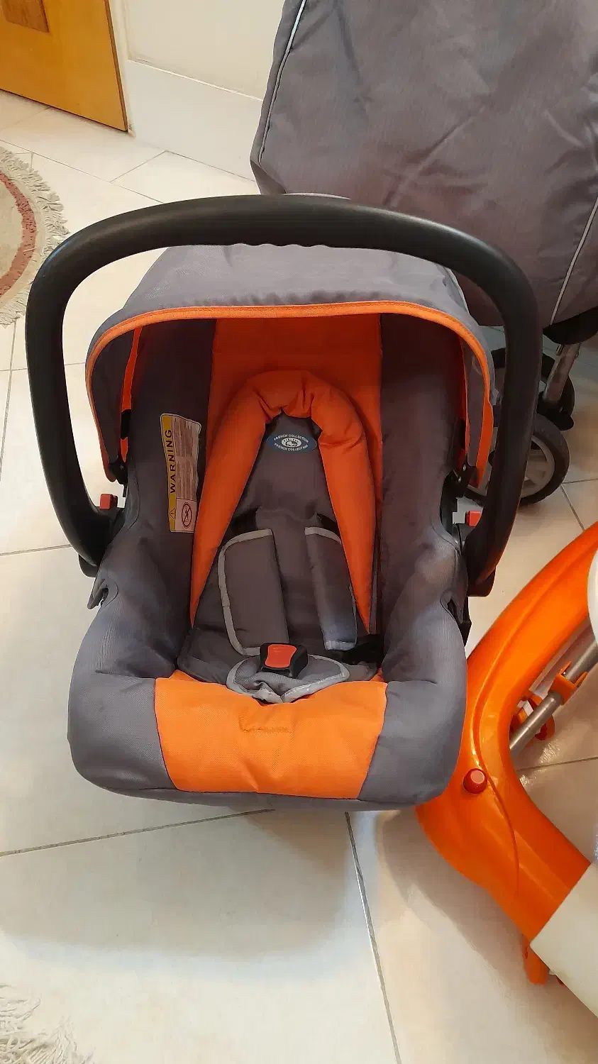 سیسمونی|کالسکه و لوازم جانبی|اصفهان, جلالیه|دیوار