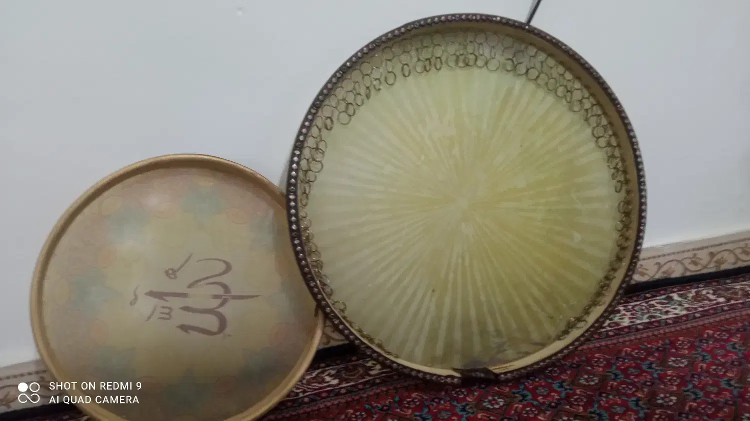 دف خورشیدی و دایره|سازهای سنتی|سنندج, |دیوار