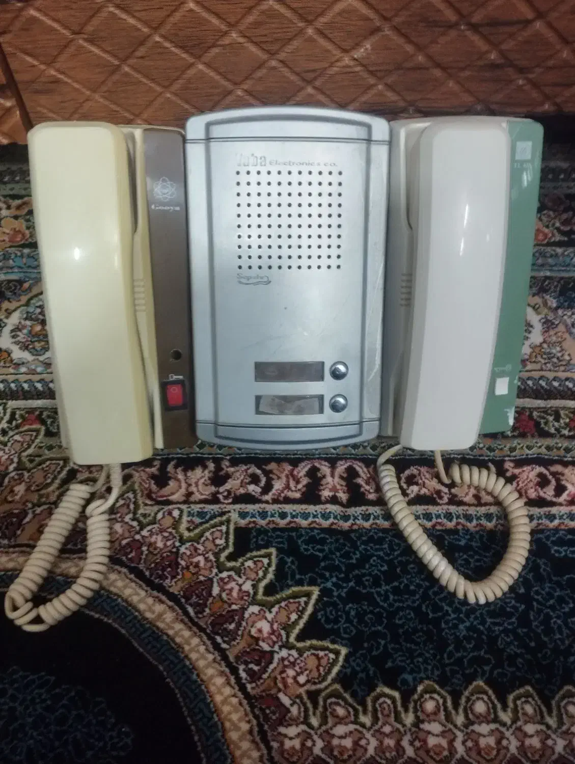 ایفون صوتی کاملا سالم دو واحد|صوتی و تصویری|زنجان, |دیوار