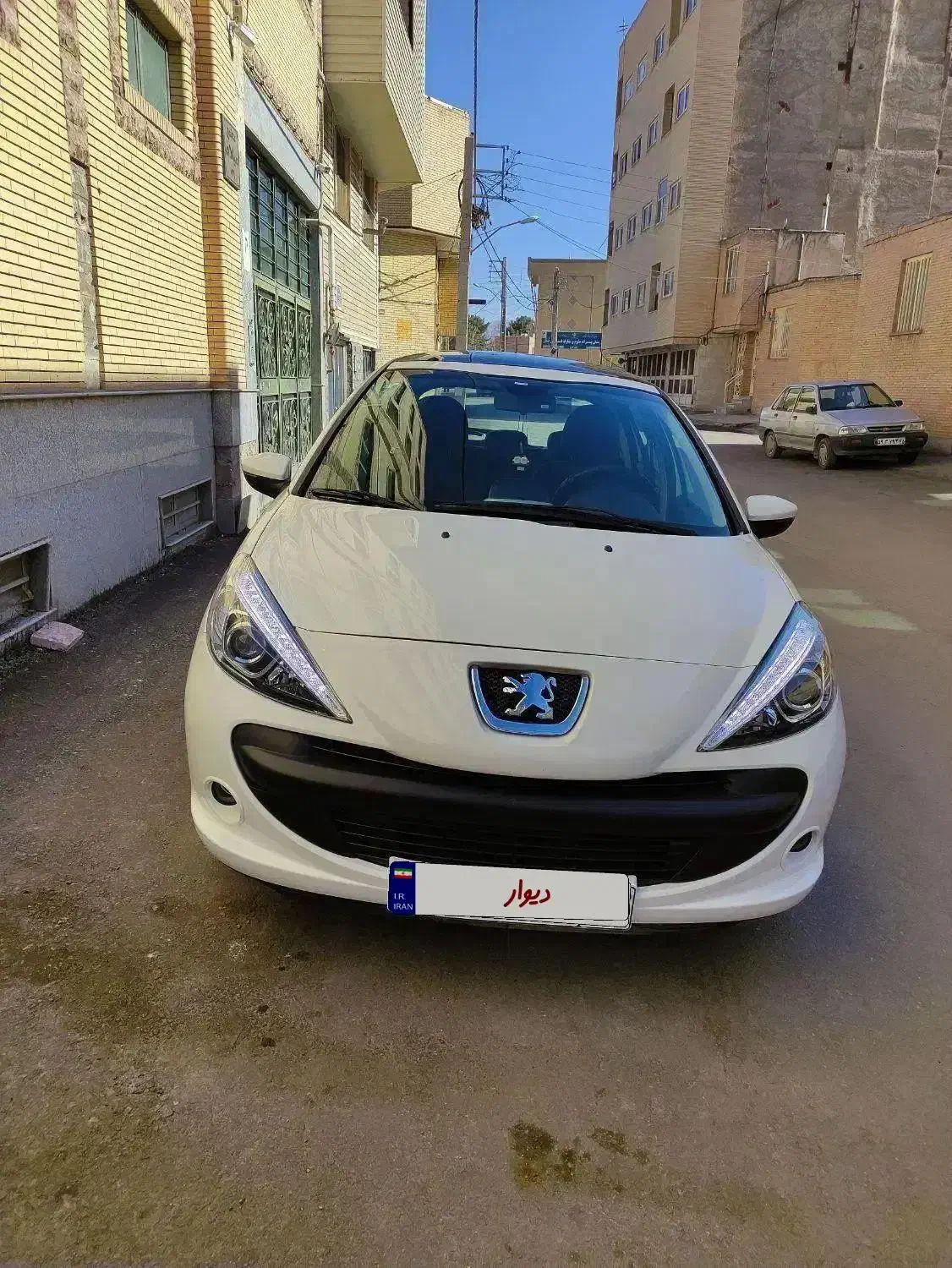 207i|خودرو سواری و وانت|کرمان, |دیوار