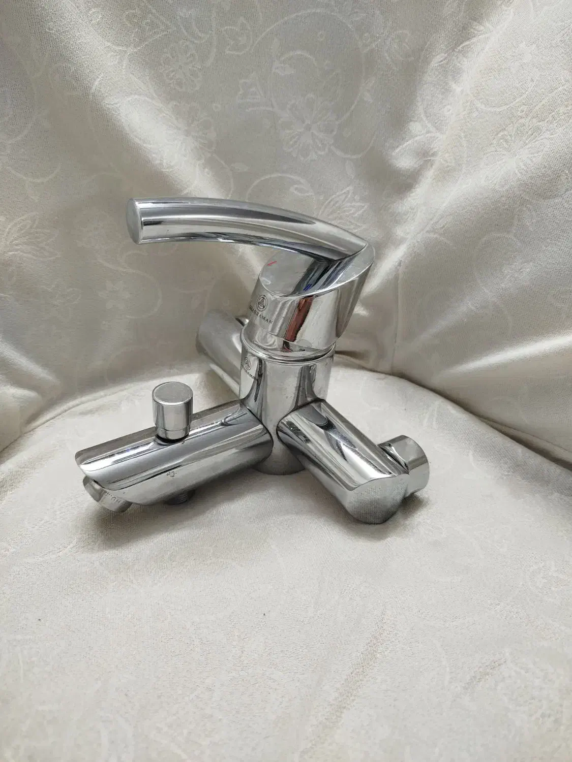 شیر موست و قهرمان|لوازم سرویس بهداشتی|مشهد, امیر|دیوار