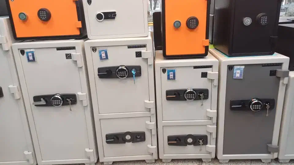 *فروش گاوصندوق*|فروشگاه و مغازه|رباط‌کریم, نصیرشهر|دیوار