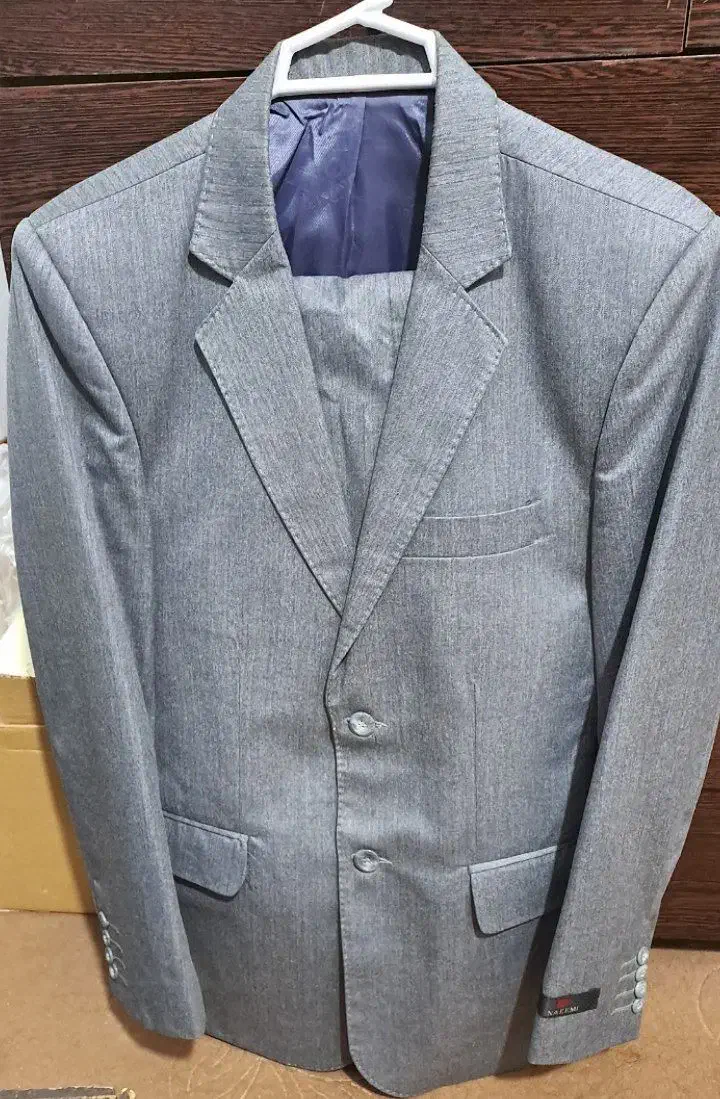 کت وشلوار|لباس|تایباد, |دیوار