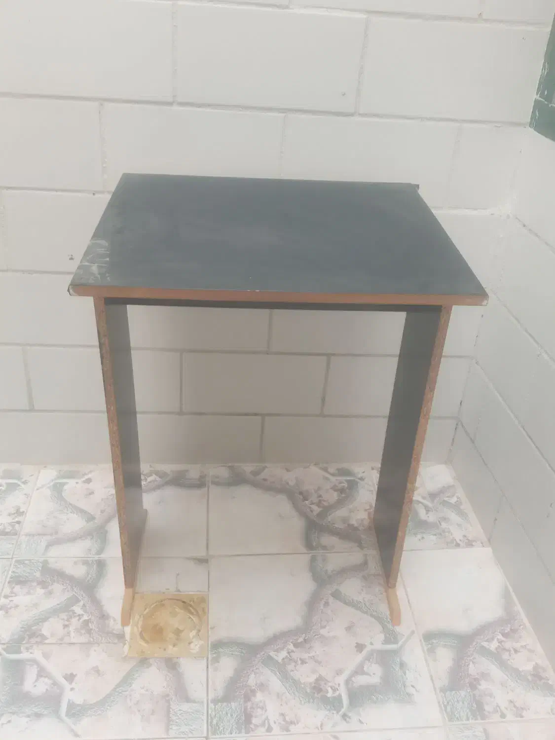 میز مطالعه|میز تحریر و کامپیوتر|اسلام‌‌آباد غرب, |دیوار