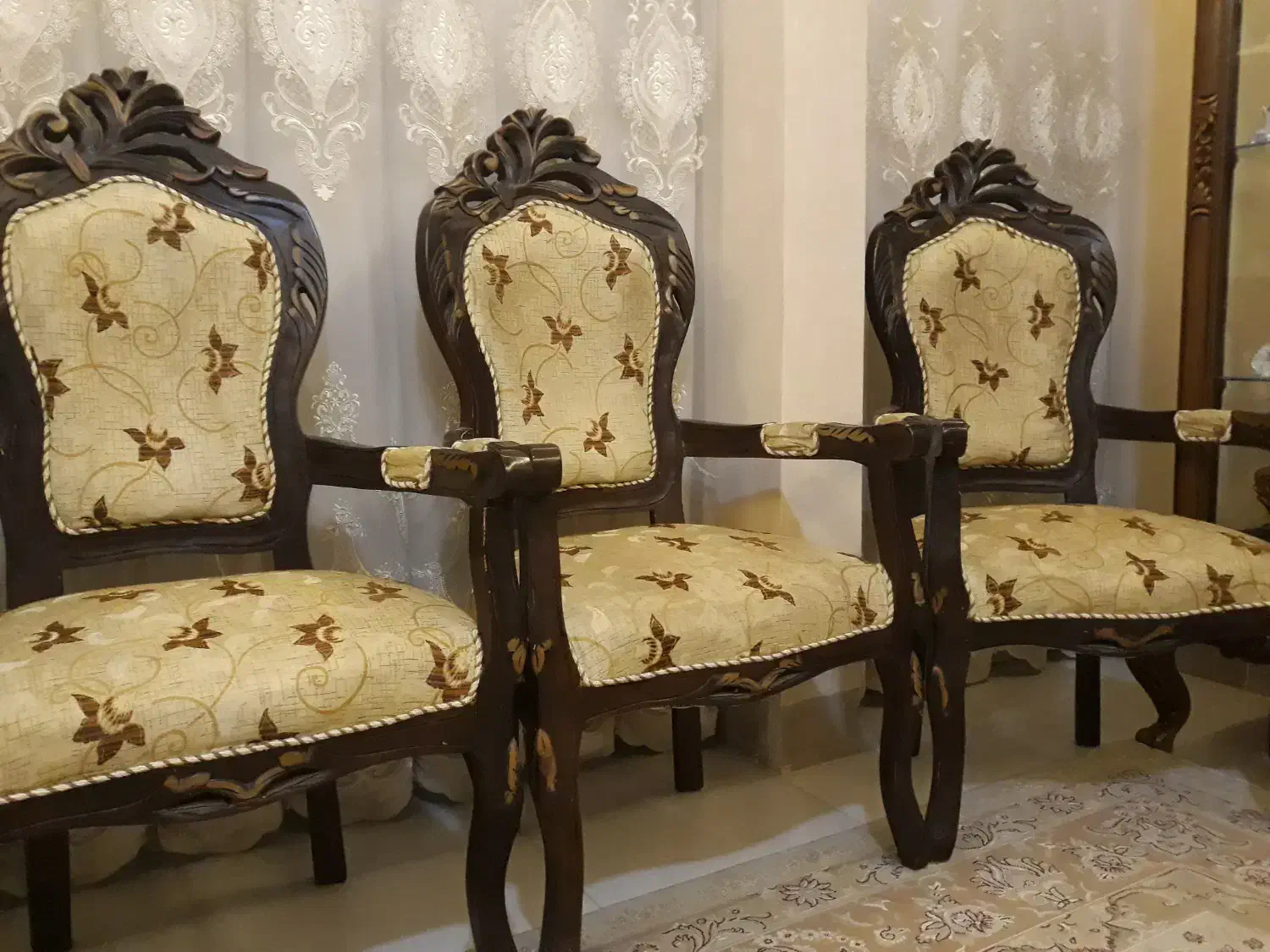 مبلمان منبت۹نفره|مبلمان خانگی و میز عسلی|قم, زنبیل آباد|دیوار