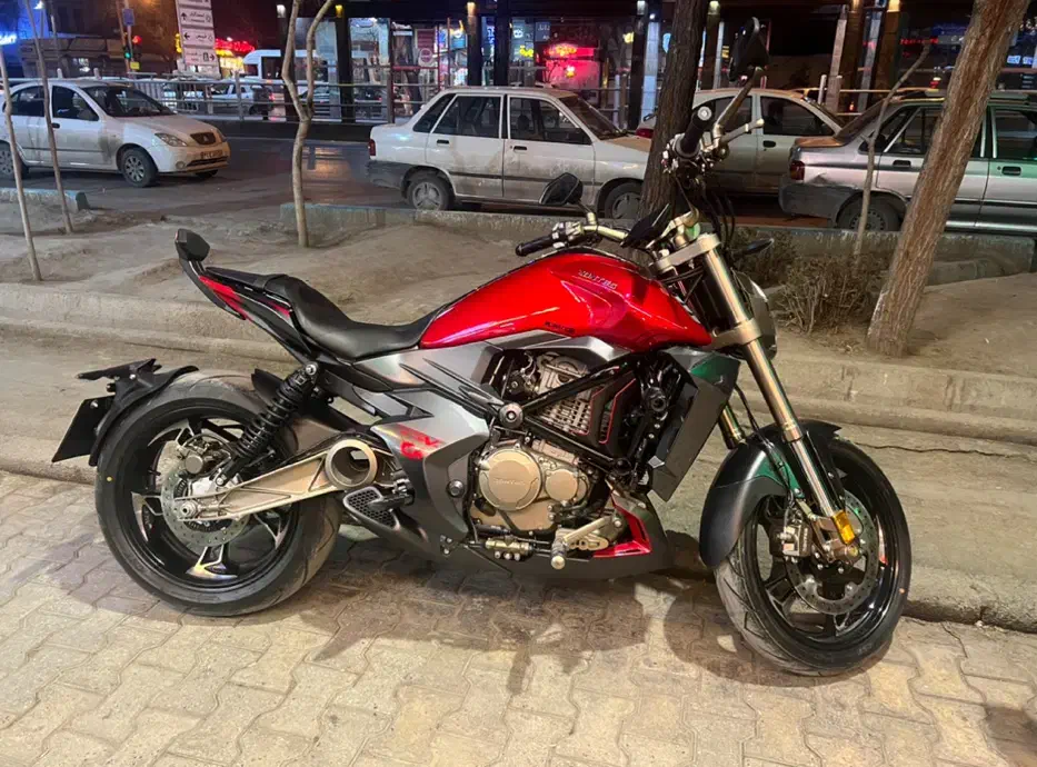 موتور وی ۲۵۰ زونتس قرمز|موتورسیکلت|اصفهان, آبشار|دیوار