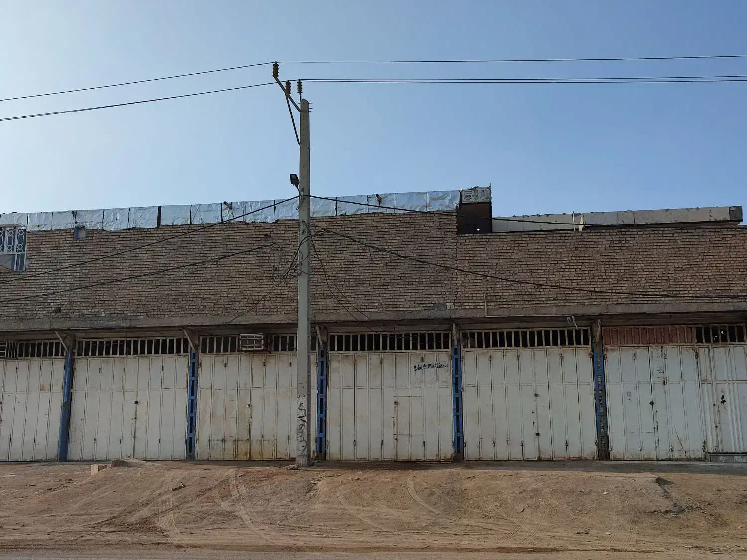 دوعدد منزل طبقه بالا و۵مغازه صندتک برگ|اجارهٔ مغازه و غرفه|سوسنگرد, |دیوار