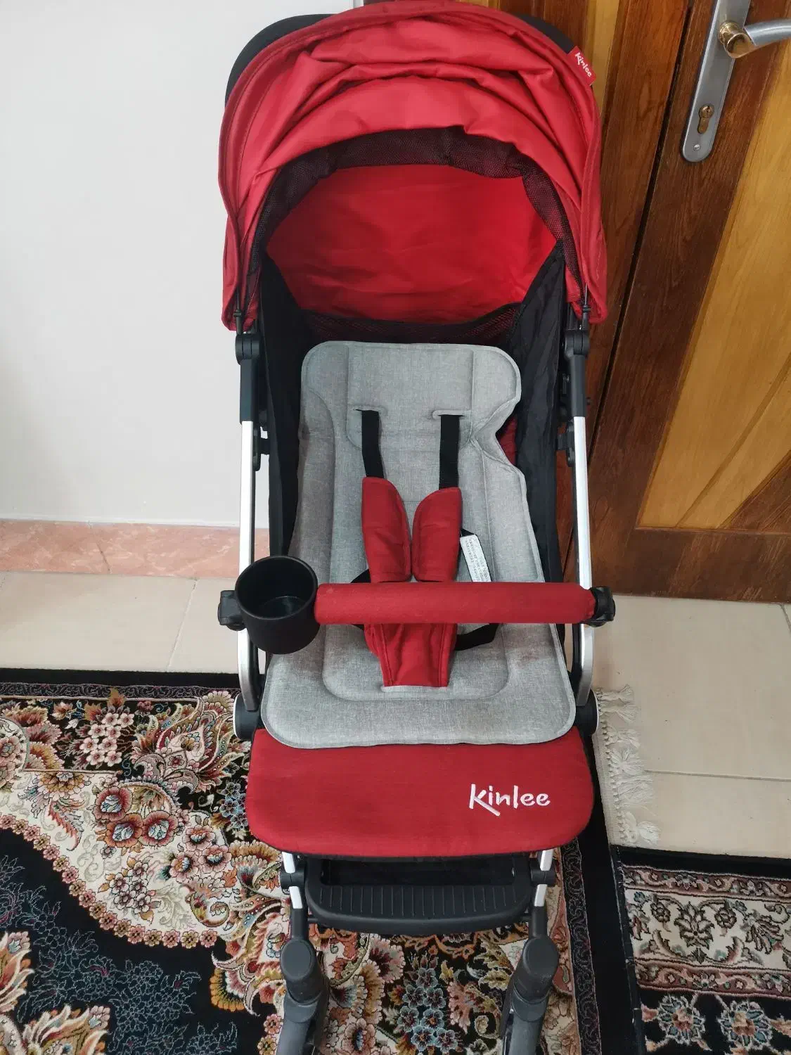 کالسکه کودک برند kinlee|کالسکه و لوازم جانبی|شاهین‌شهر, کوی مهدیه|دیوار